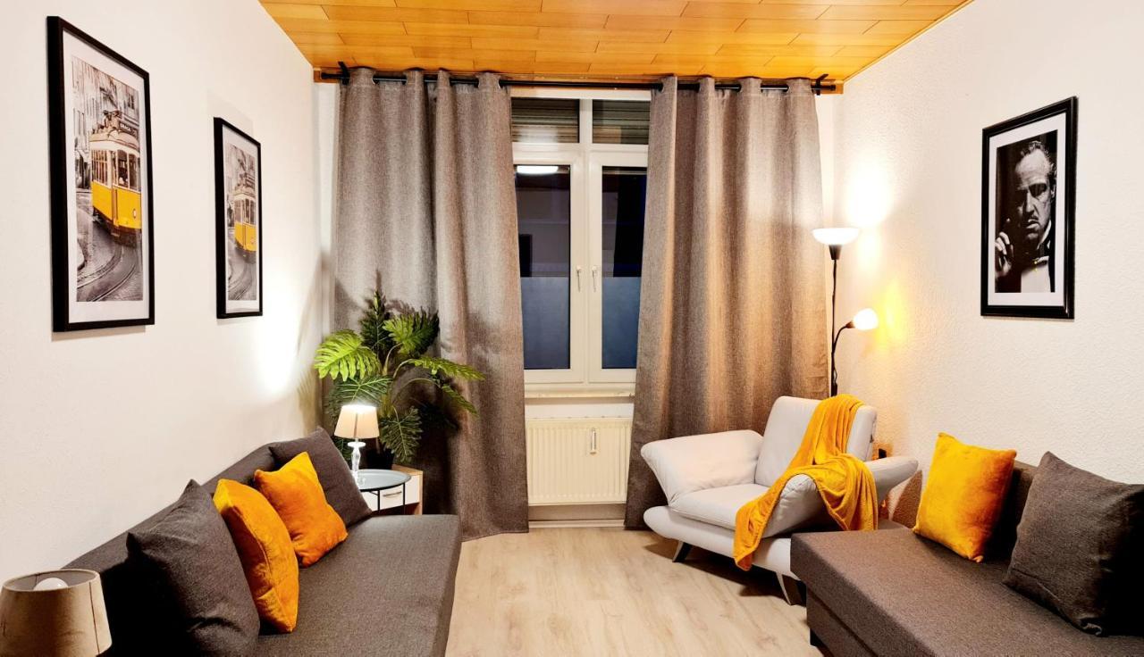 Elena Flat Sonnenblumen Zentrum Appartement
